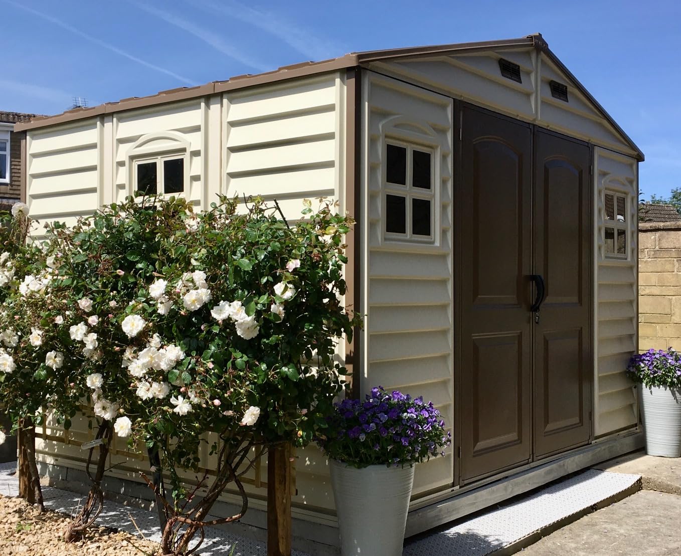 Duramax WoodSide Plastic Garden Shed - 10 x 8 ft (8.02 m2), Beige/Brown